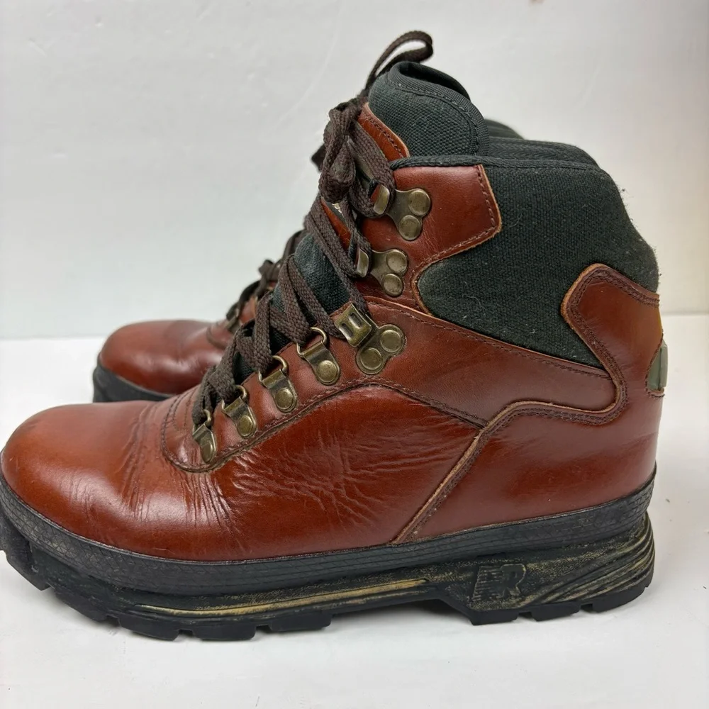 Vintage Raichle Swiss Men's Brown Leather Hiking Boots Lace-up Size 9 Heavy-duty